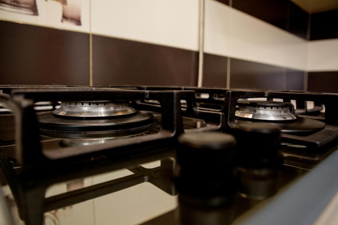 Apartment On Valova Street Лвив Екстериор снимка