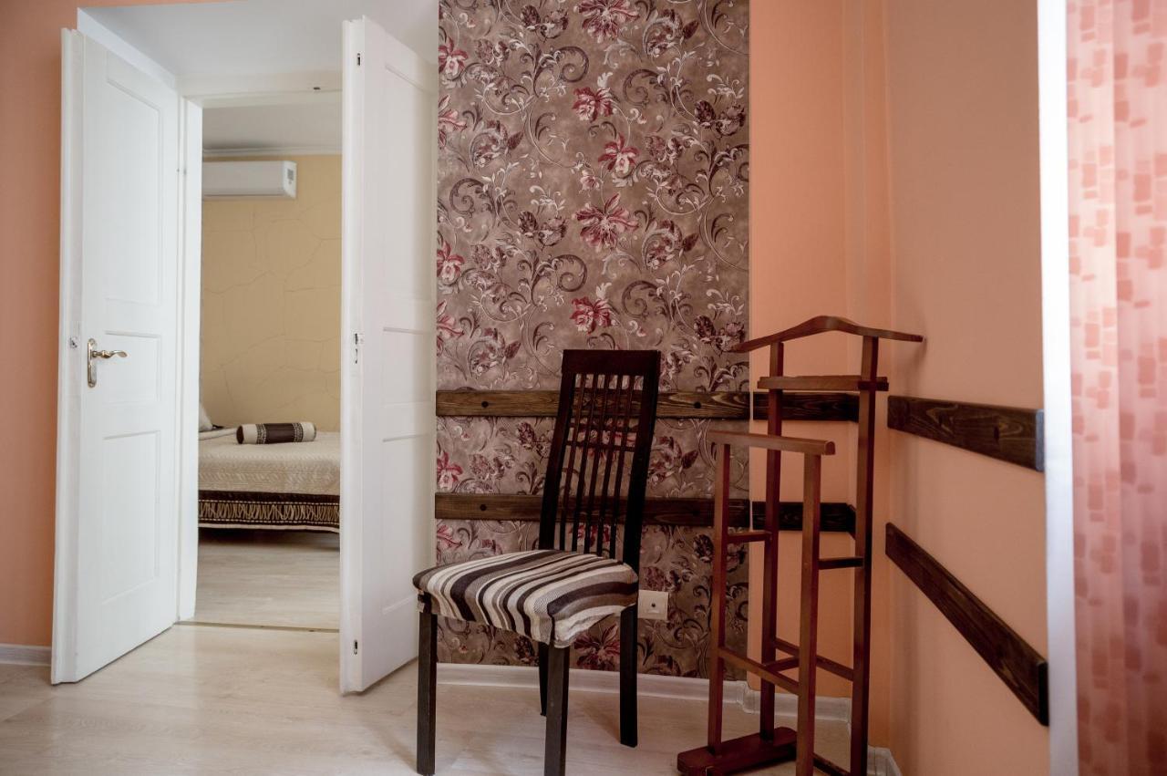 Apartment On Valova Street Лвив Екстериор снимка