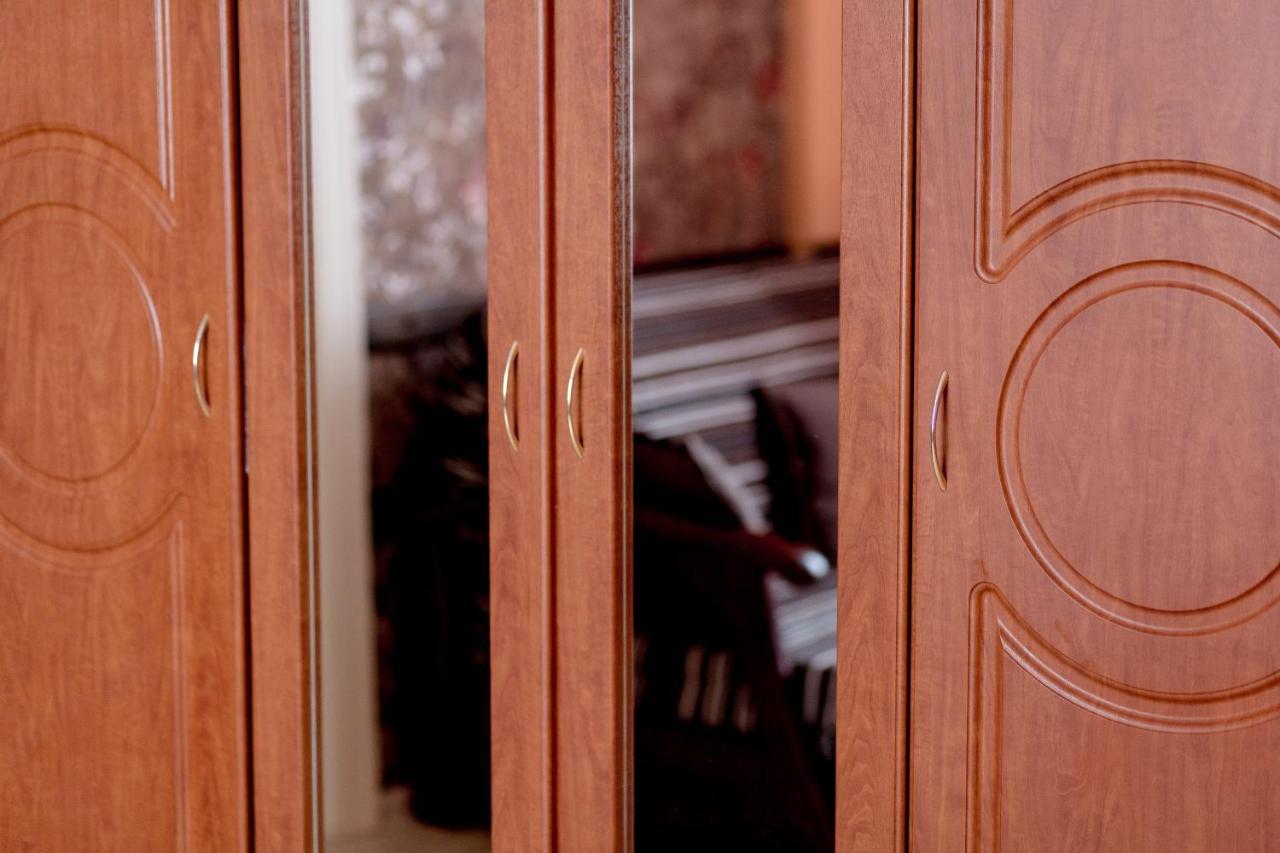 Apartment On Valova Street Лвив Екстериор снимка