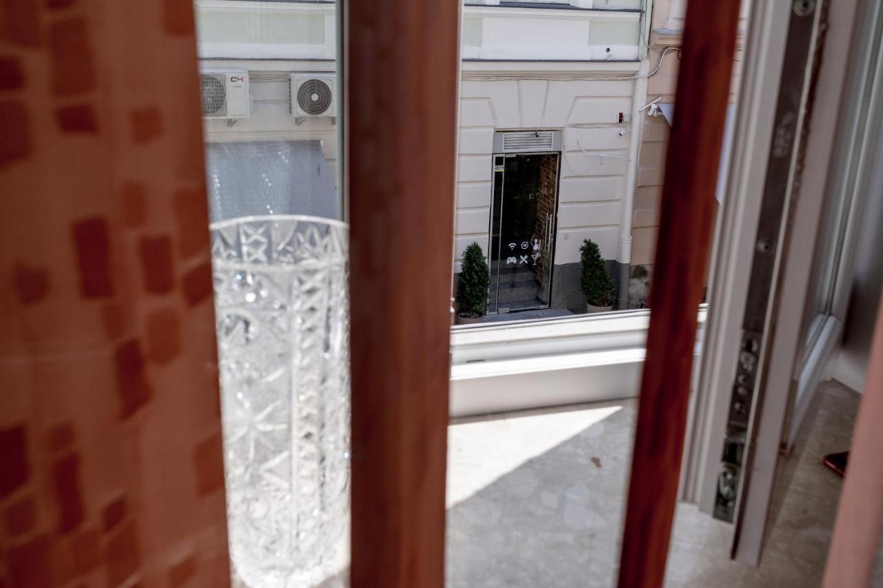 Apartment On Valova Street Лвив Екстериор снимка