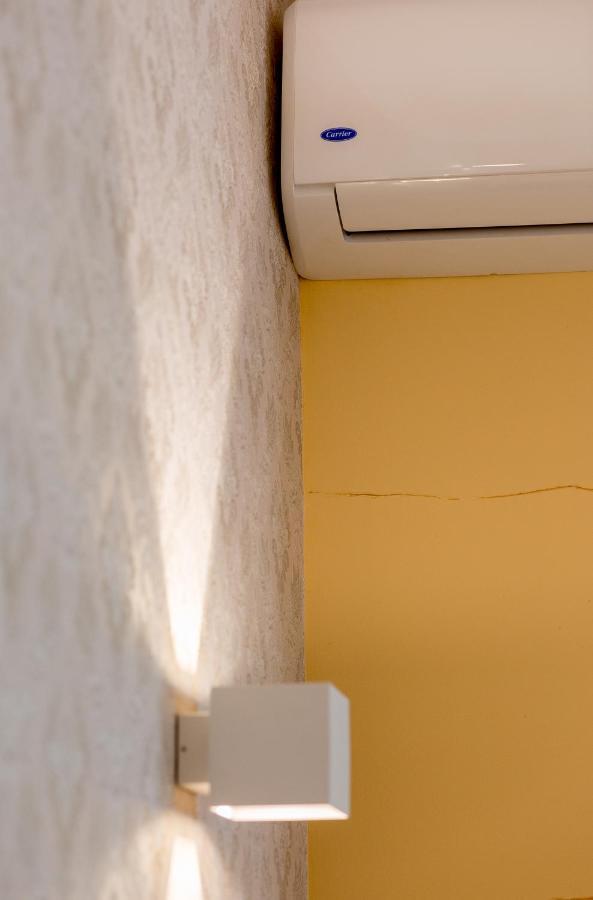 Apartment On Valova Street Лвив Екстериор снимка
